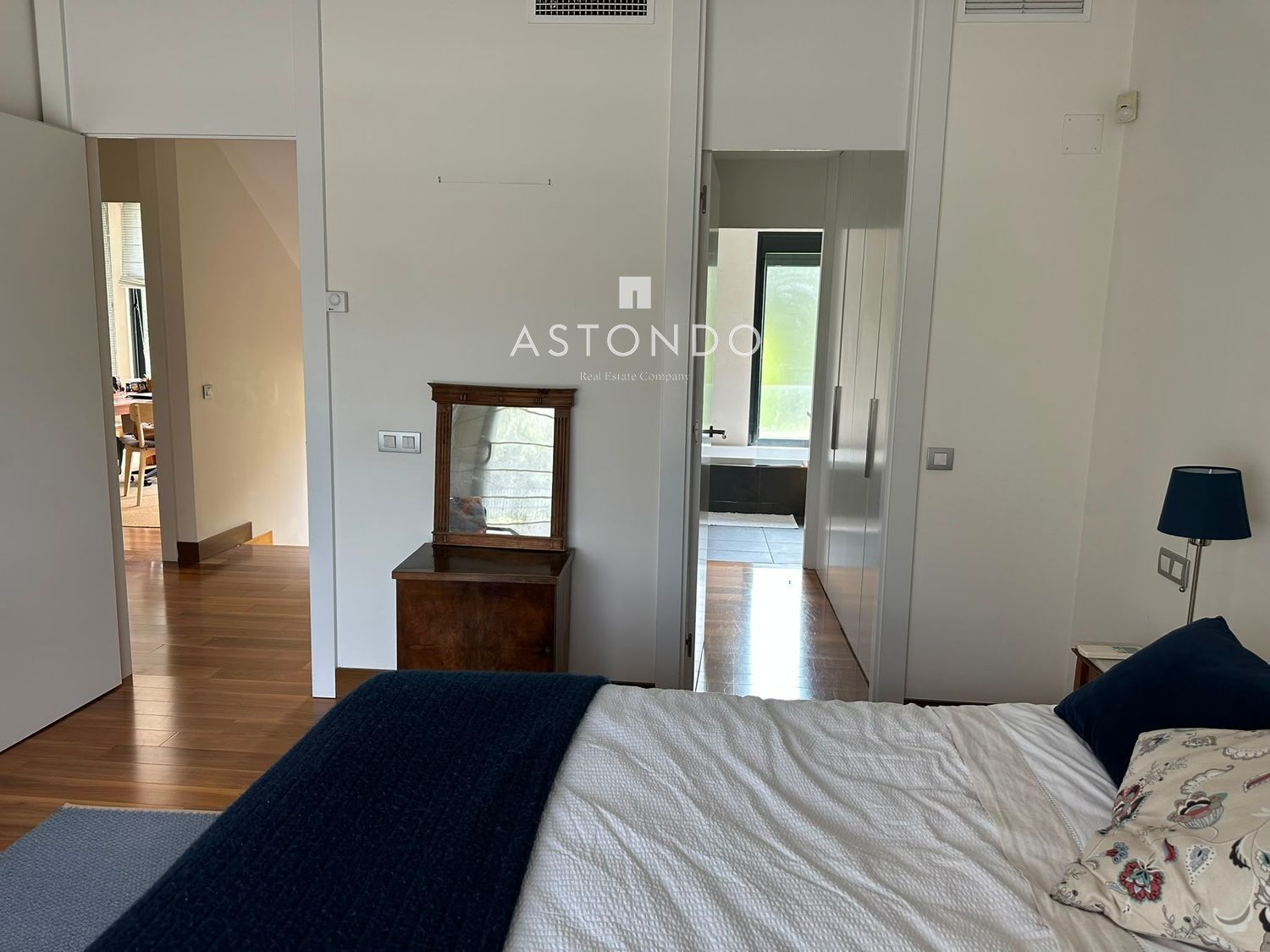 En Boadilla del Monte, se vende chalet adosado con 5 habitaciones y 5 baños - Foto 13