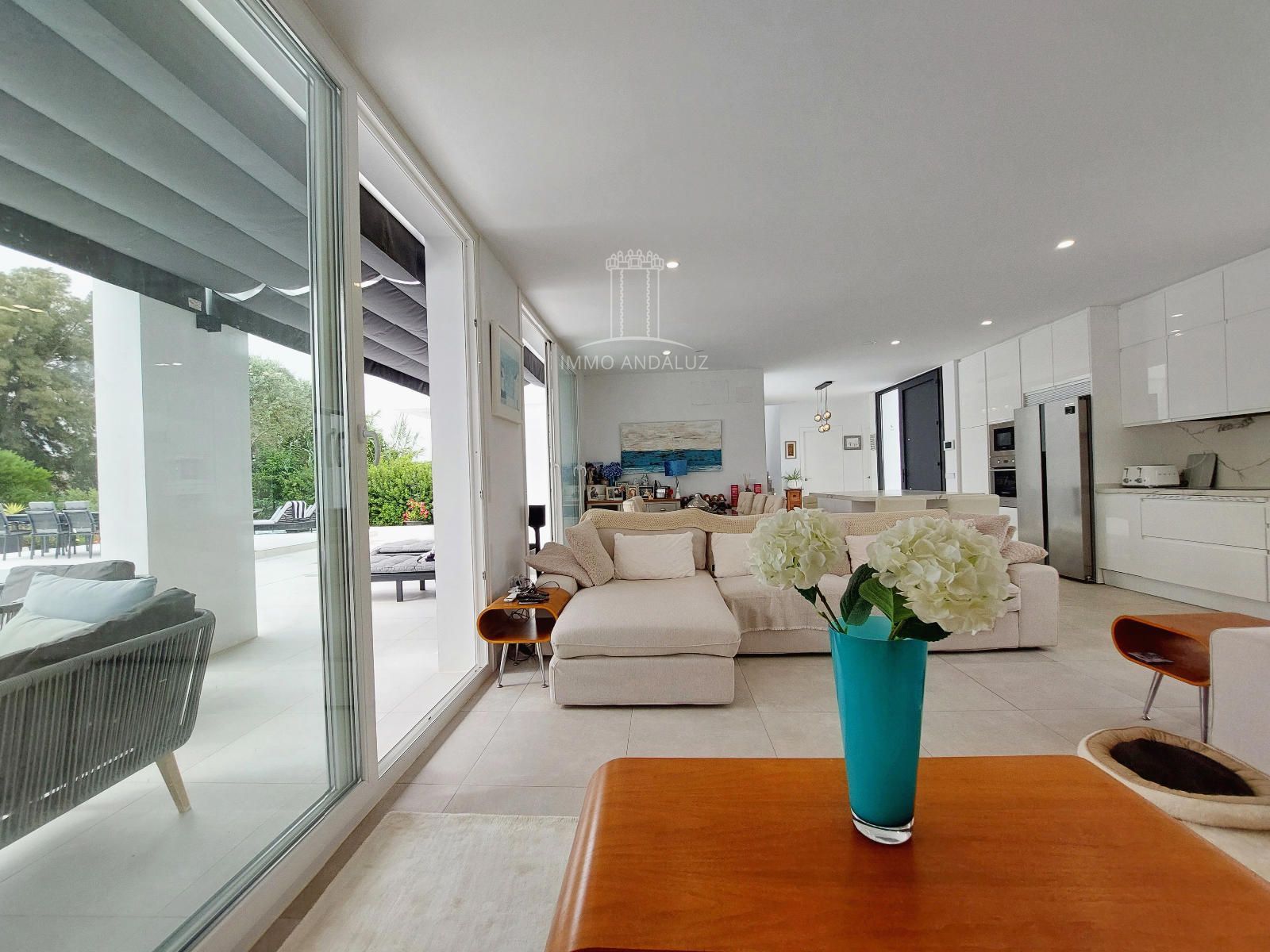 Lujosa y moderna villa de 3 dormitorios y 3 baños con piscina privada y jardines paisajísticos, situada en una popular urbanización de golf San Andres - Foto 32