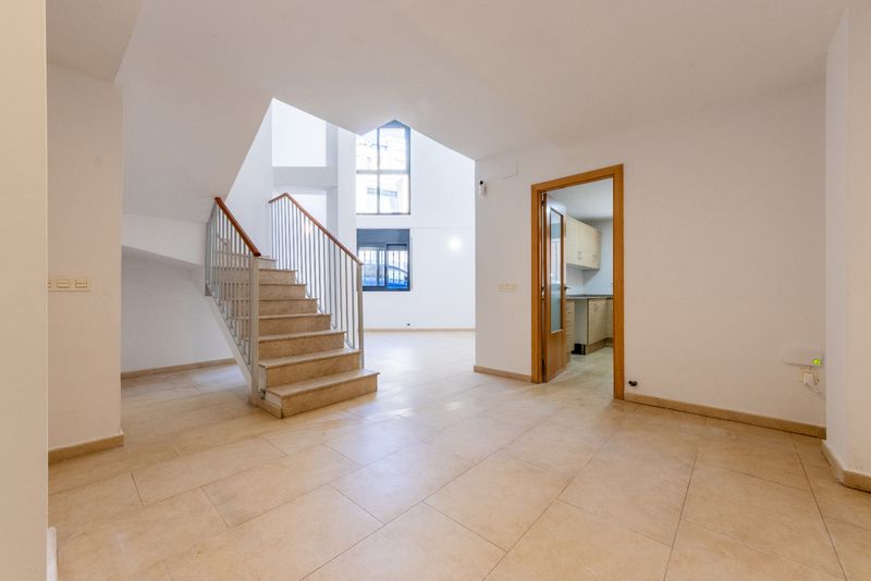 Dúplex en alquiler Tarragona. Ref: 1146. Marc Cornago Experts Immobiliaris