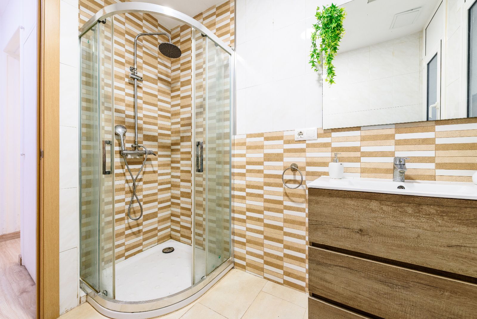 Una vivienda con dos futuros en Tarragona ✨ - Foto 22