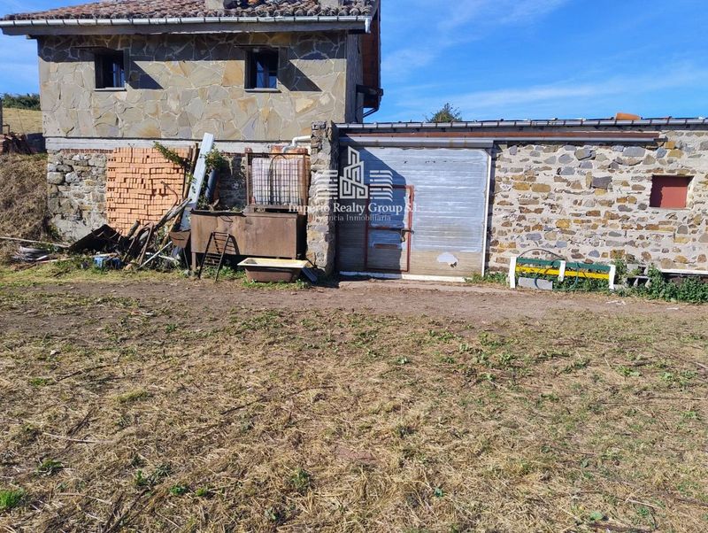 Casa en venta Aller, Asturias. Ref: 1063.  Imperio Realty Group