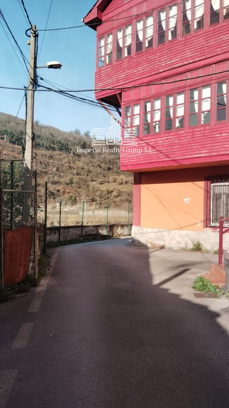 Edificio Singular en venta Figaredo, Asturias. Ref: 1101.  Imperio Realty Group
