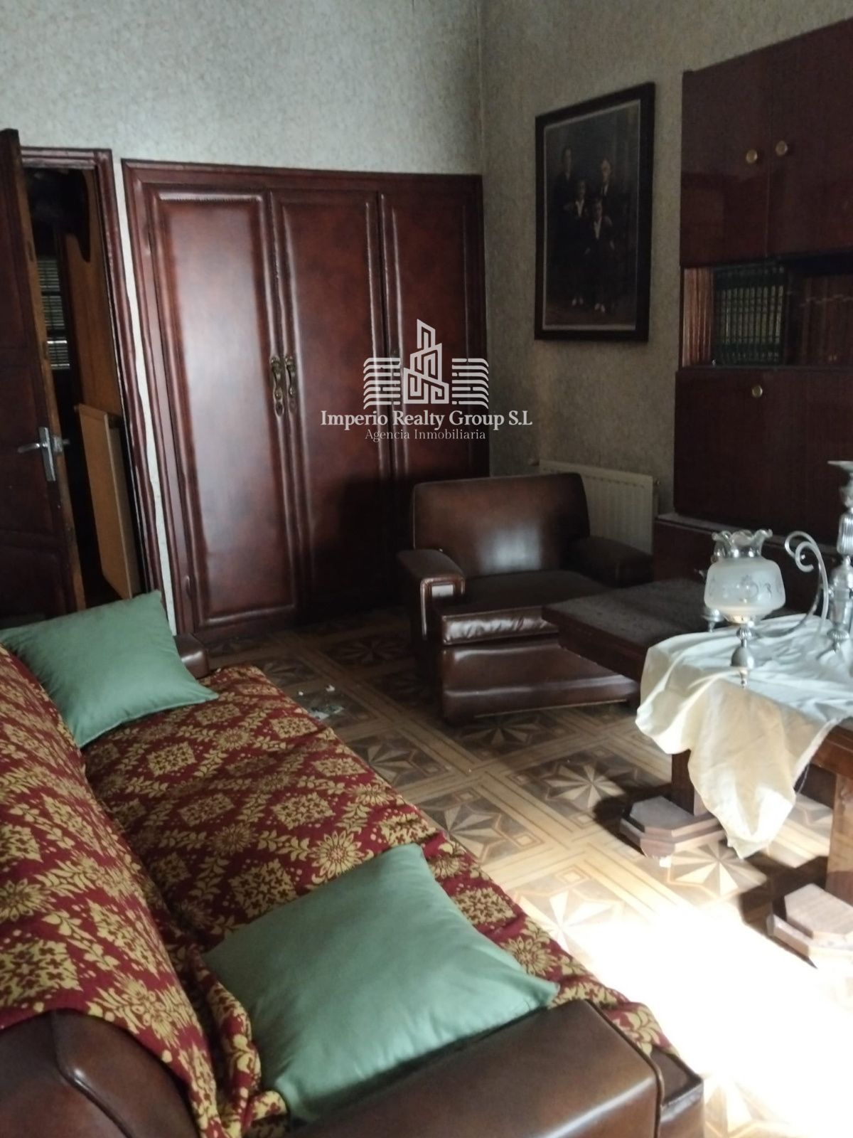 Edificio completo en Figaredo por 72.000 € – Ideal vivienda o inversión