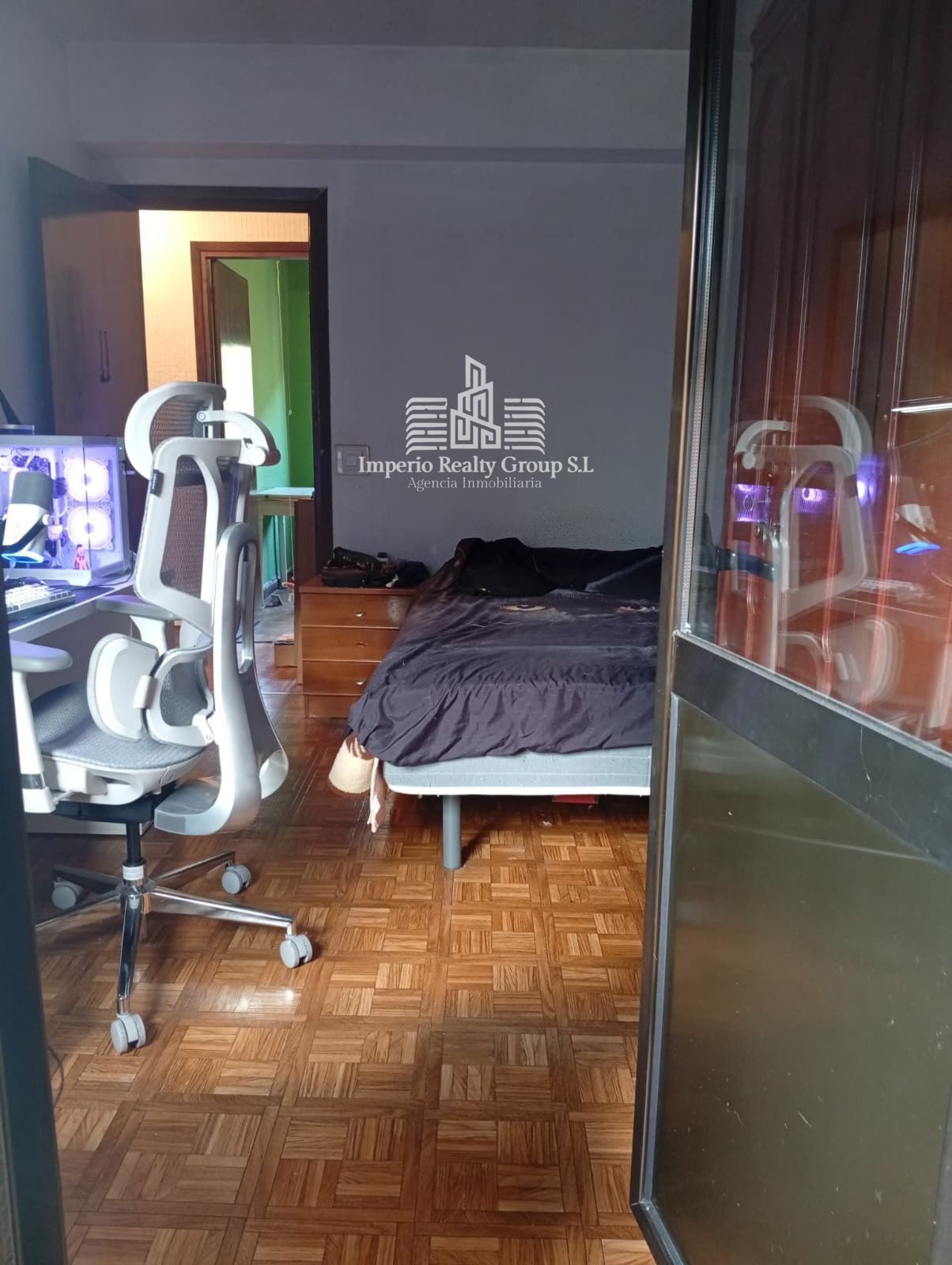 🏡 Piso exterior de 3 dormitorios con terrazas y vistas a la montaña en Oyanco – 48.000 €