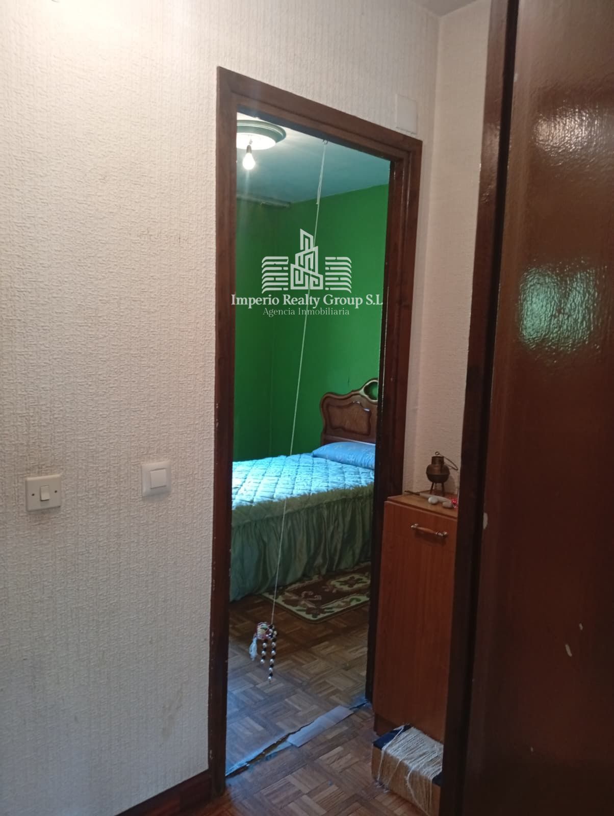 🏡 Piso exterior de 3 dormitorios con terrazas y vistas a la montaña en Oyanco – 48.000 €