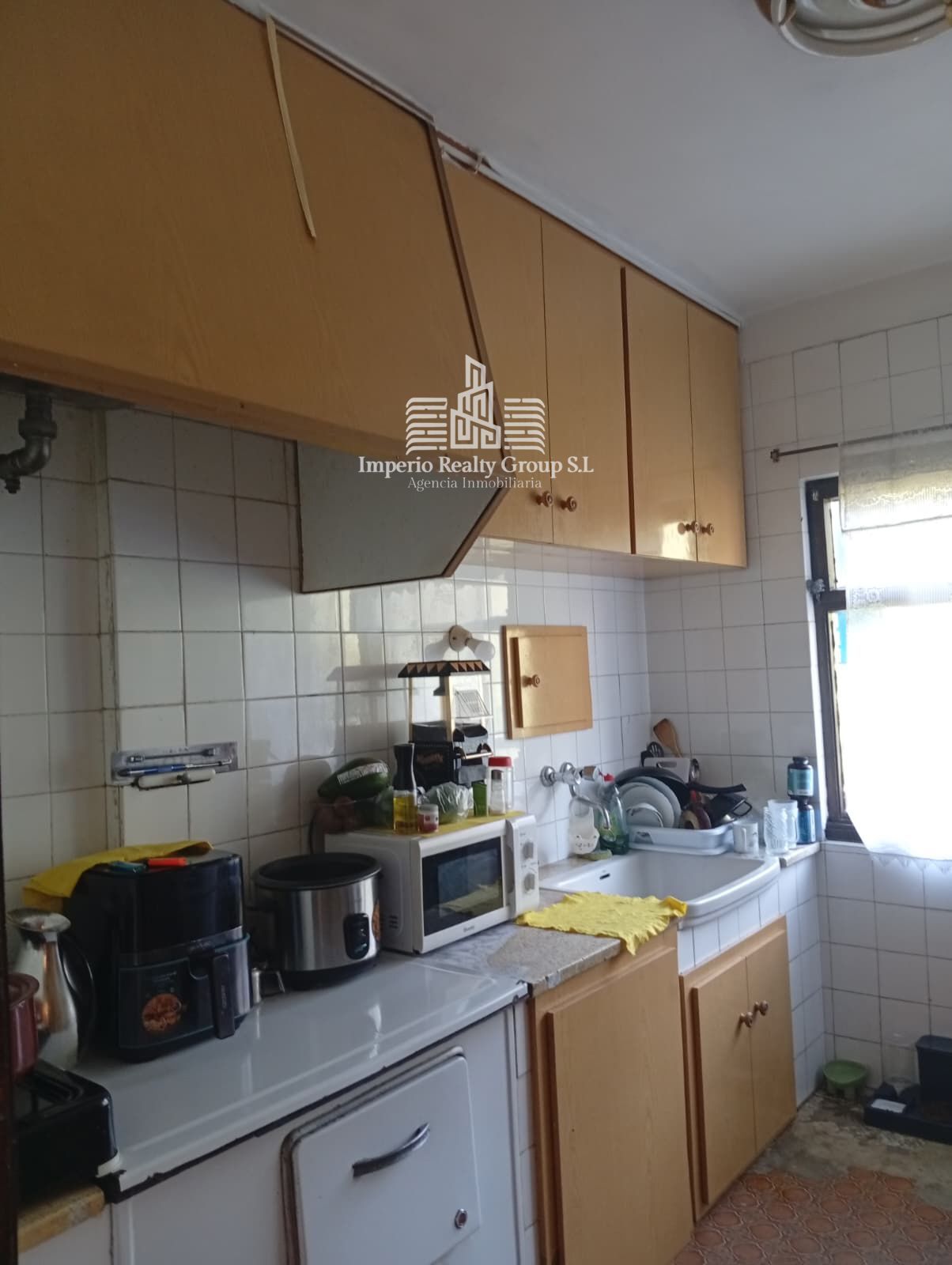 🏡 Piso exterior de 3 dormitorios con terrazas y vistas a la montaña en Oyanco – 48.000 €