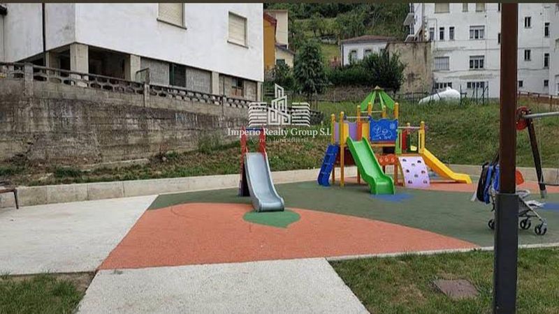 Piso en venta Quirós, Asturias. Ref: 1190.  Imperio Realty Group