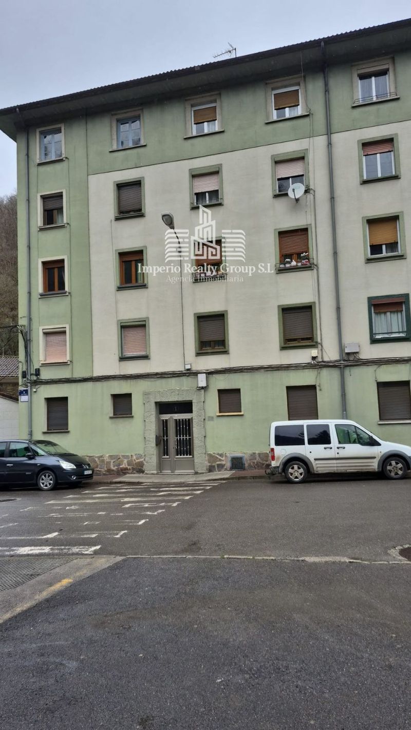Piso en venta Rioturbio, Asturias. Ref: 1257.  Imperio Realty Group