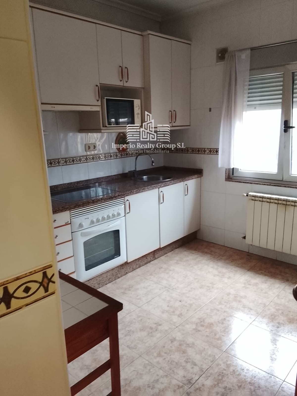 🏡 Piso de 67 m² con 3 dormitorios para reformar en Figaredo – ¡65.000 €!