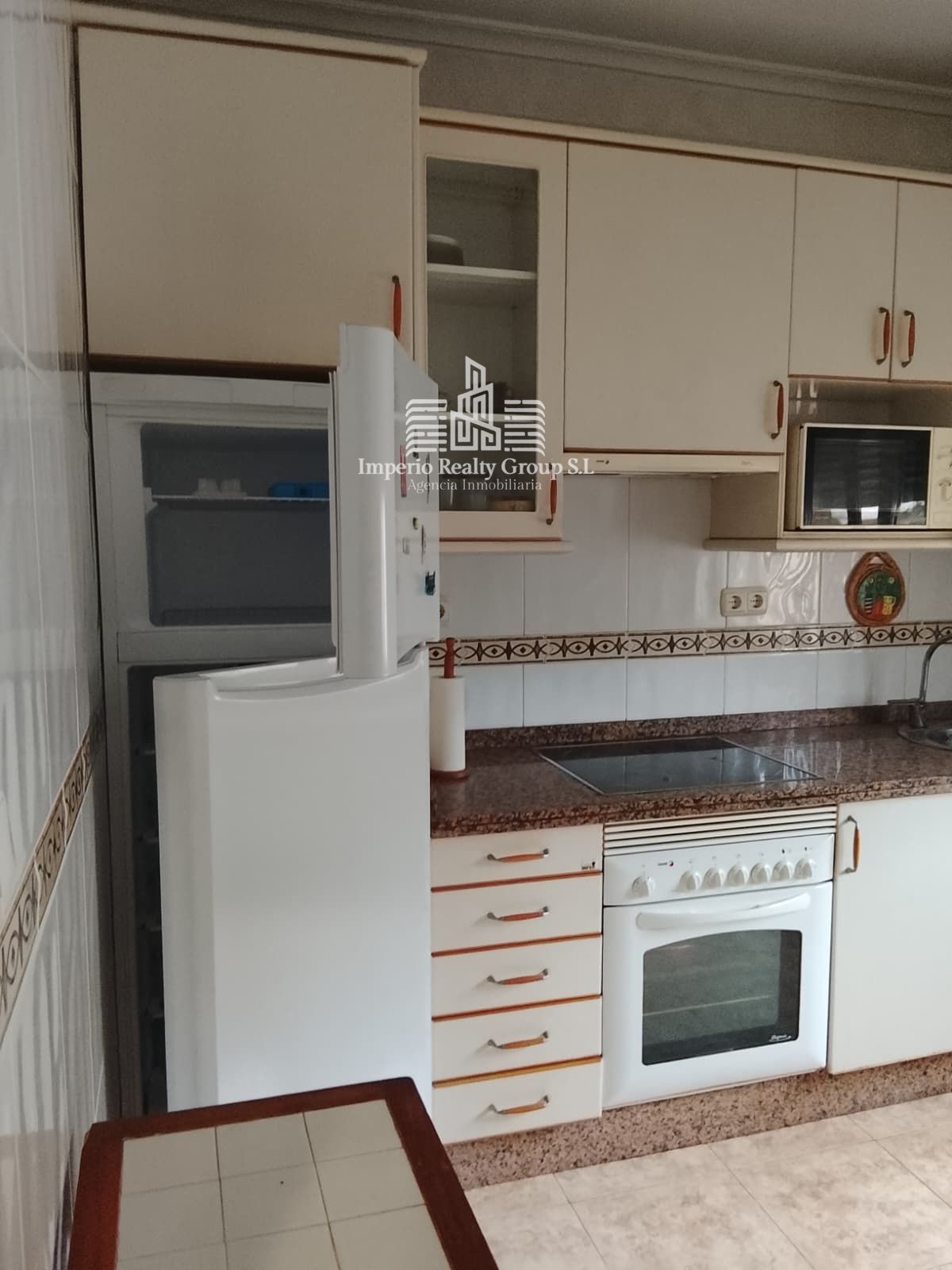 🏡 Piso de 67 m² con 3 dormitorios para reformar en Figaredo – ¡65.000 €!
