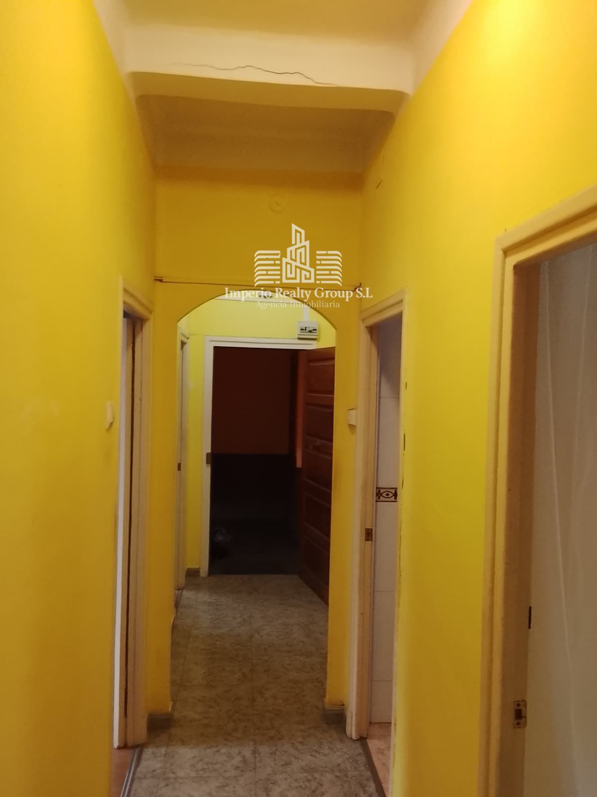 🏡 Piso de 67 m² con 3 dormitorios para reformar en Figaredo – ¡65.000 €!