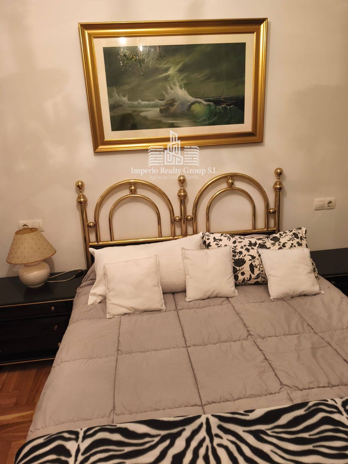 🏡 Exclusivo piso de 3 dormitorios con terraza, suelo radiante y vistas a la montaña en El Entrego