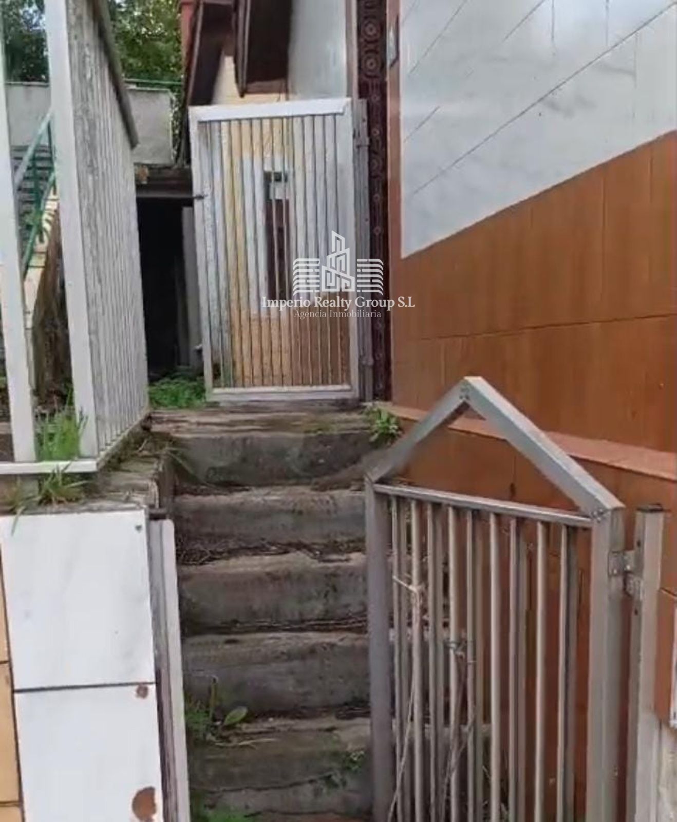 🏡 ¡Una casa con mucho potencial y mil posibilidades!