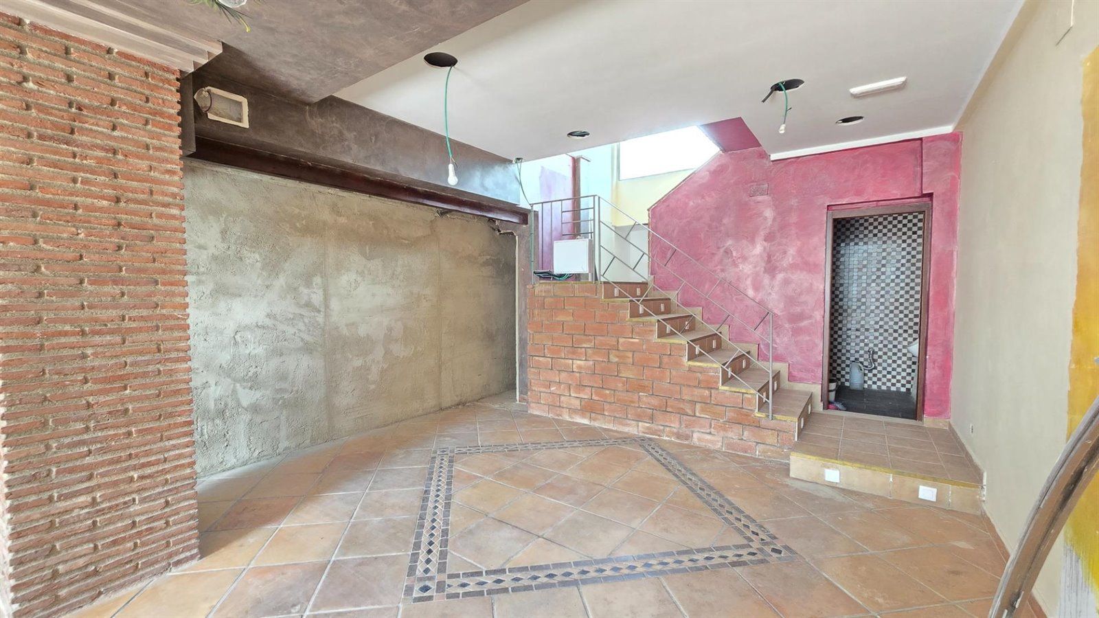 locales-comerciales en benalmadena · puerto-marina 430000€