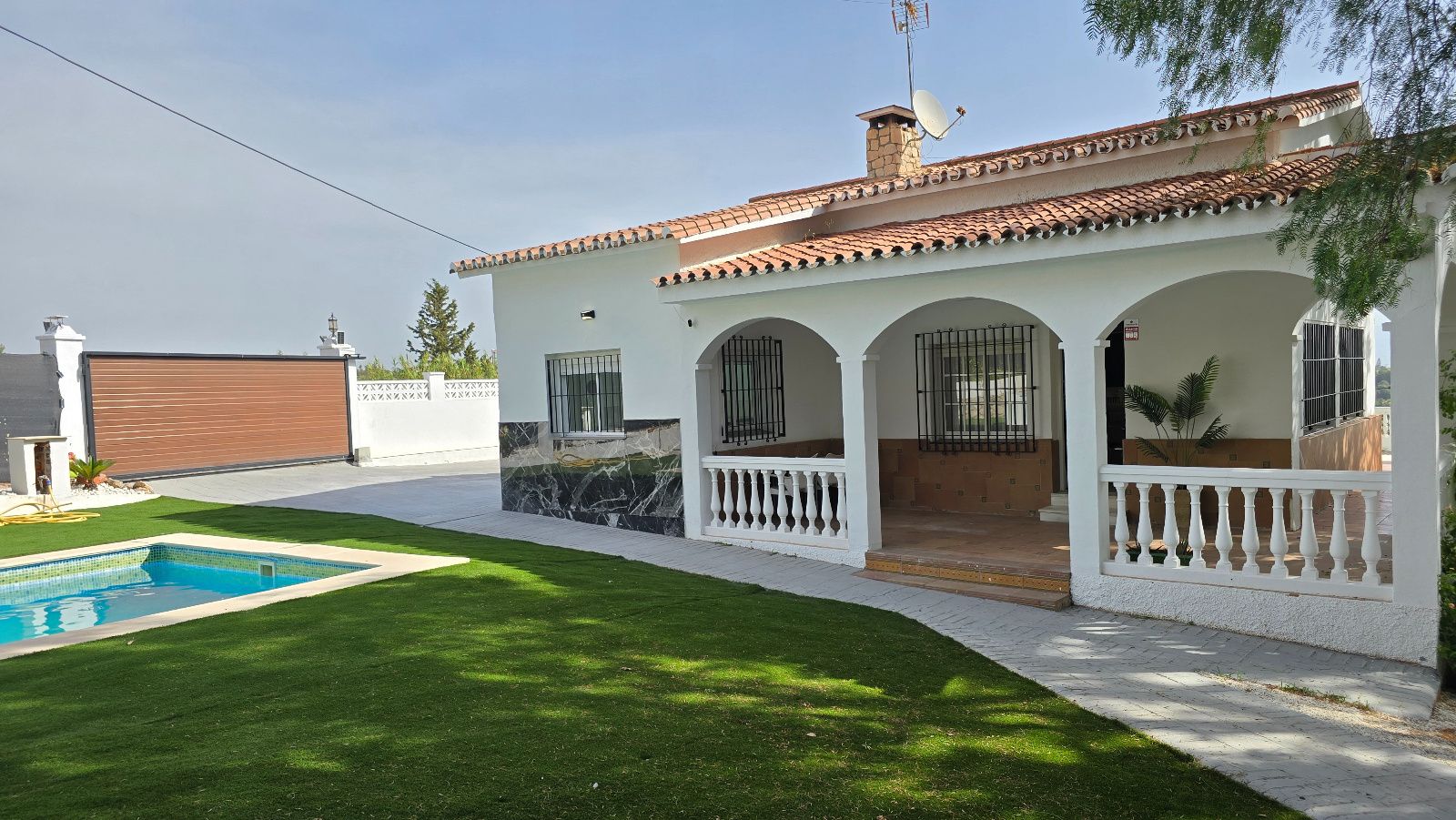 chalet en torremolinos · playamar---benyamina 1250000€