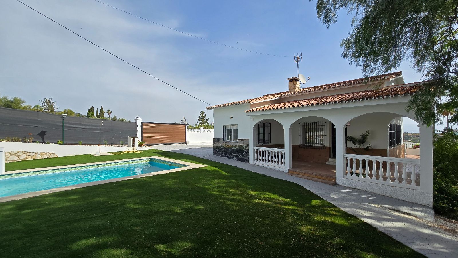 chalet en torremolinos · playamar---benyamina 1250000€