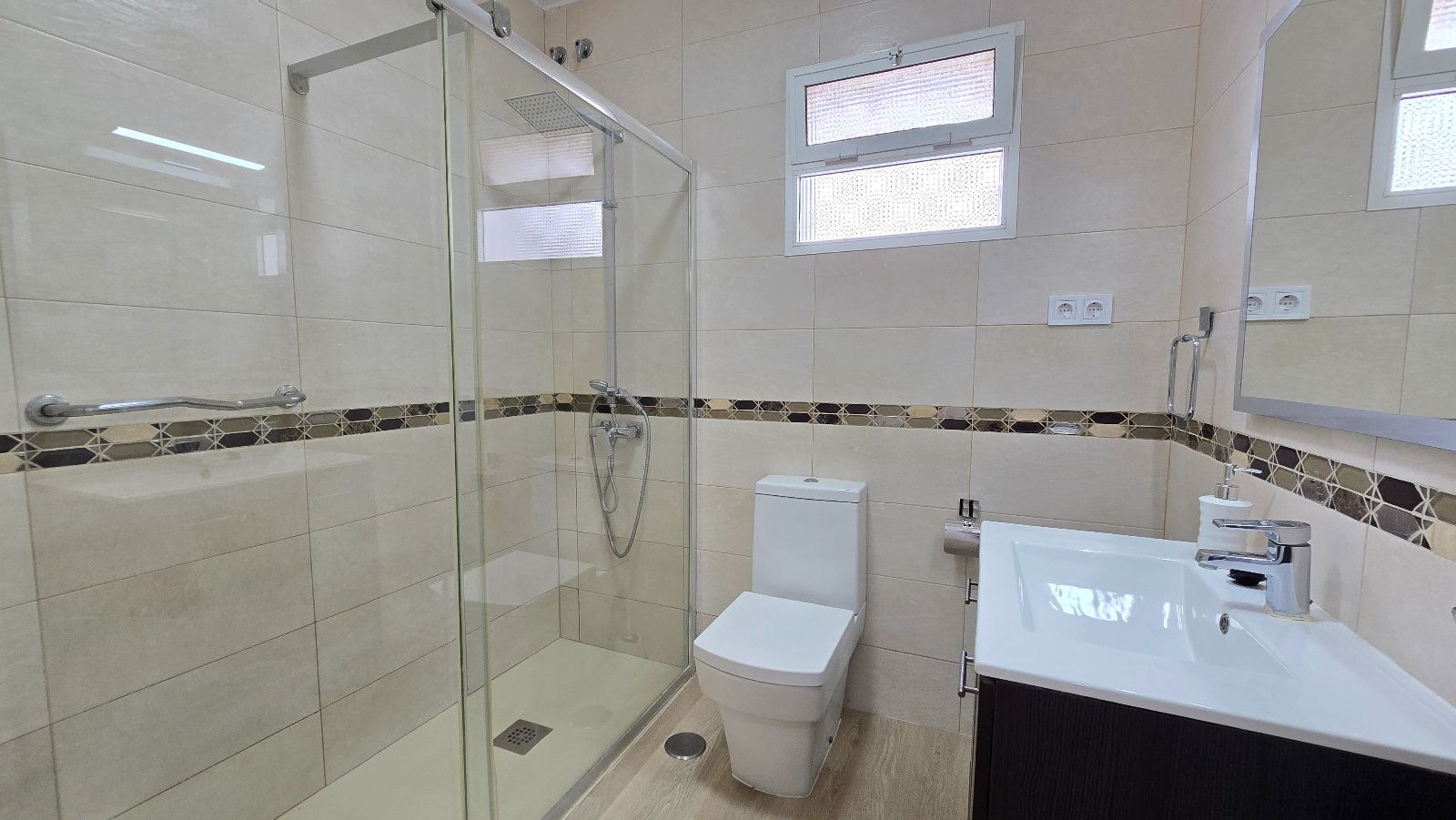 chalet en torremolinos · playamar---benyamina 1250000€