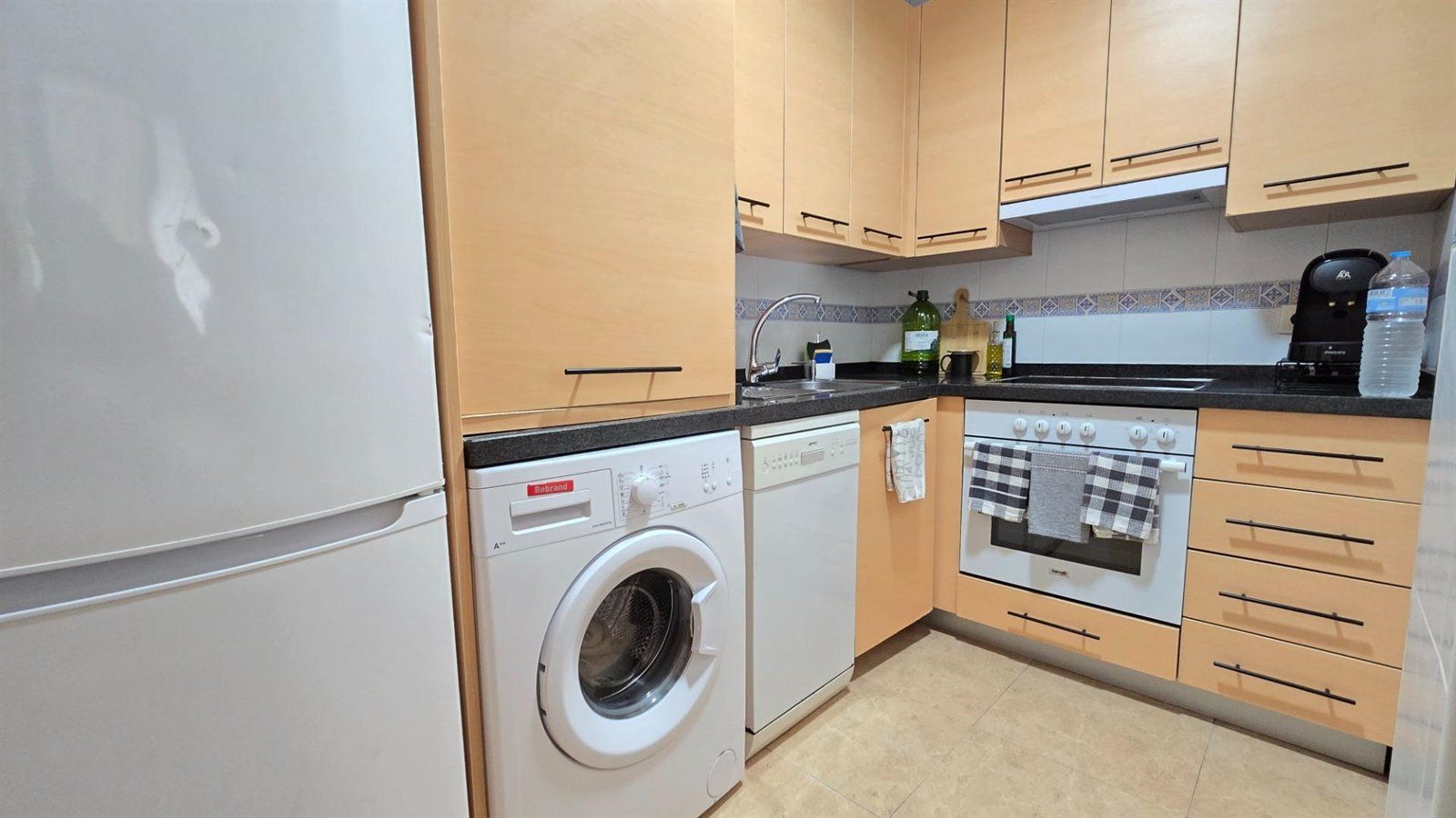 pisos en benalmadena · zona-centro-comercial-torrequebrada 259000€