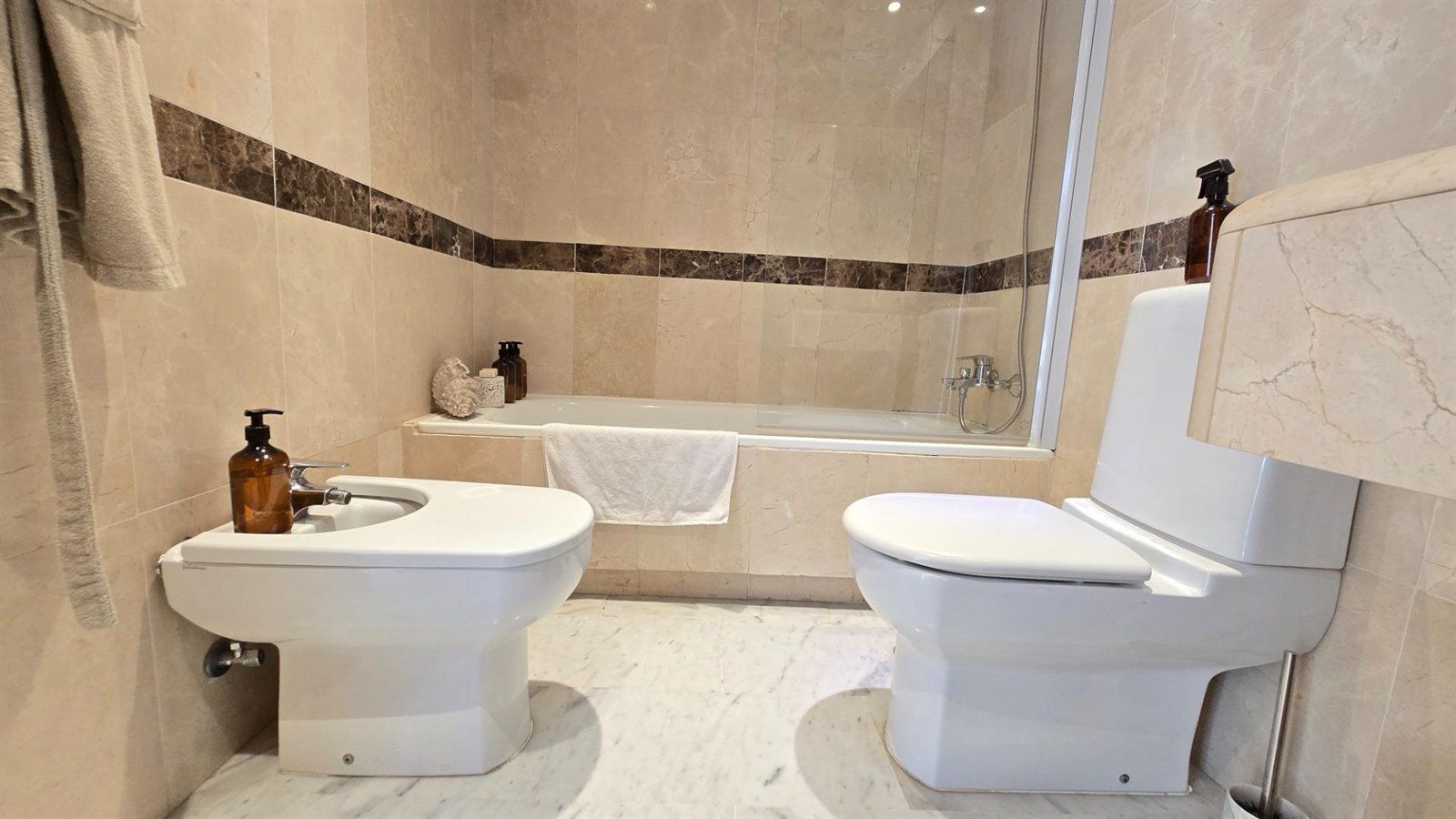 pisos en benalmadena · zona-centro-comercial-torrequebrada 259000€