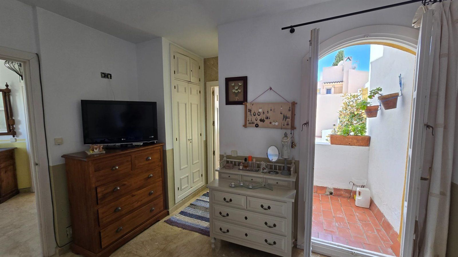 chalet en marbella · rodeo-alto-guadaiza-la-campana 495000€