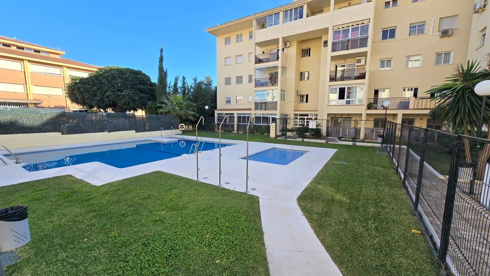 pisos en benalmadena · arroyo-de-la-miel 345000€