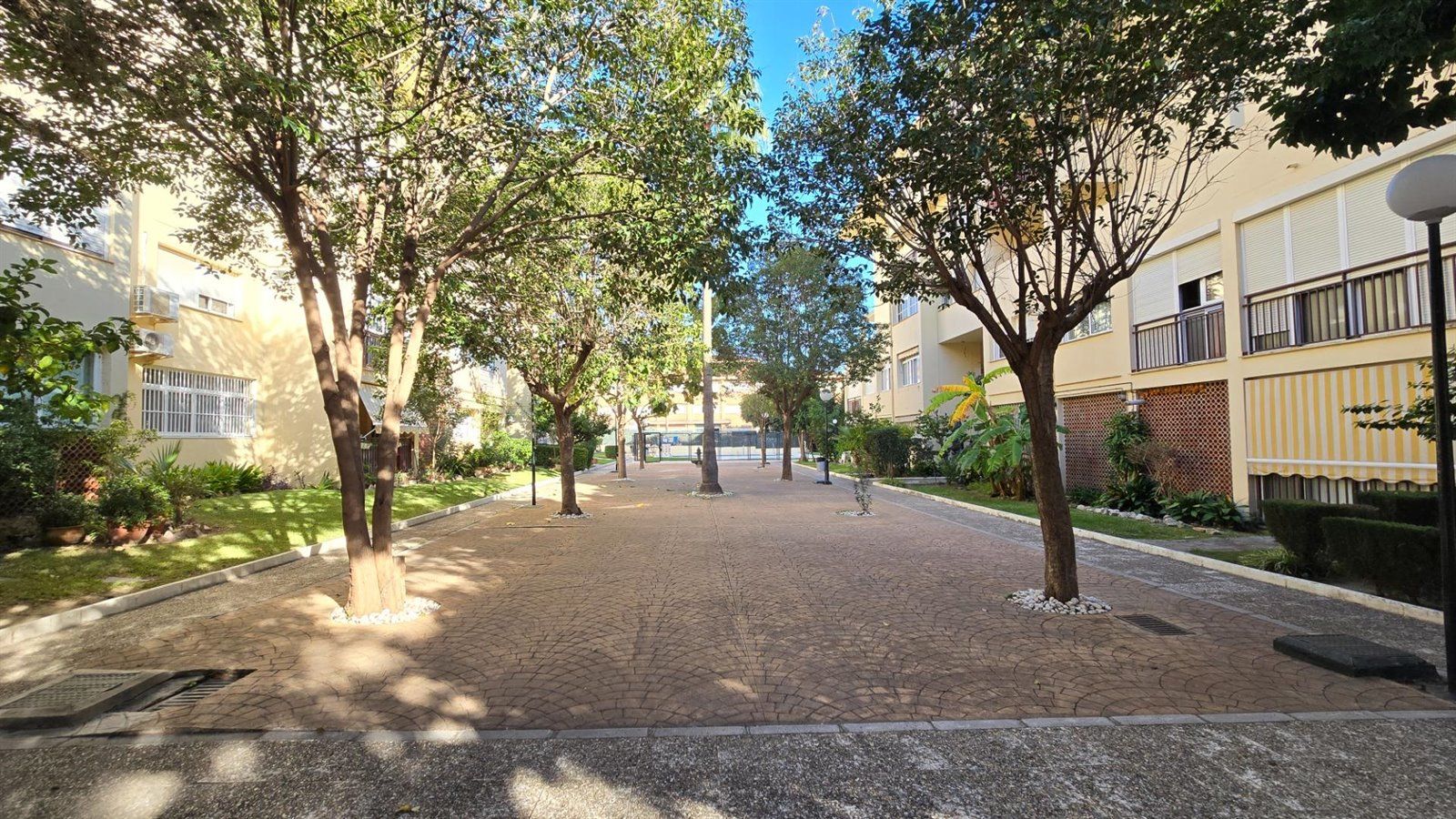 pisos en benalmadena · arroyo-de-la-miel 345000€