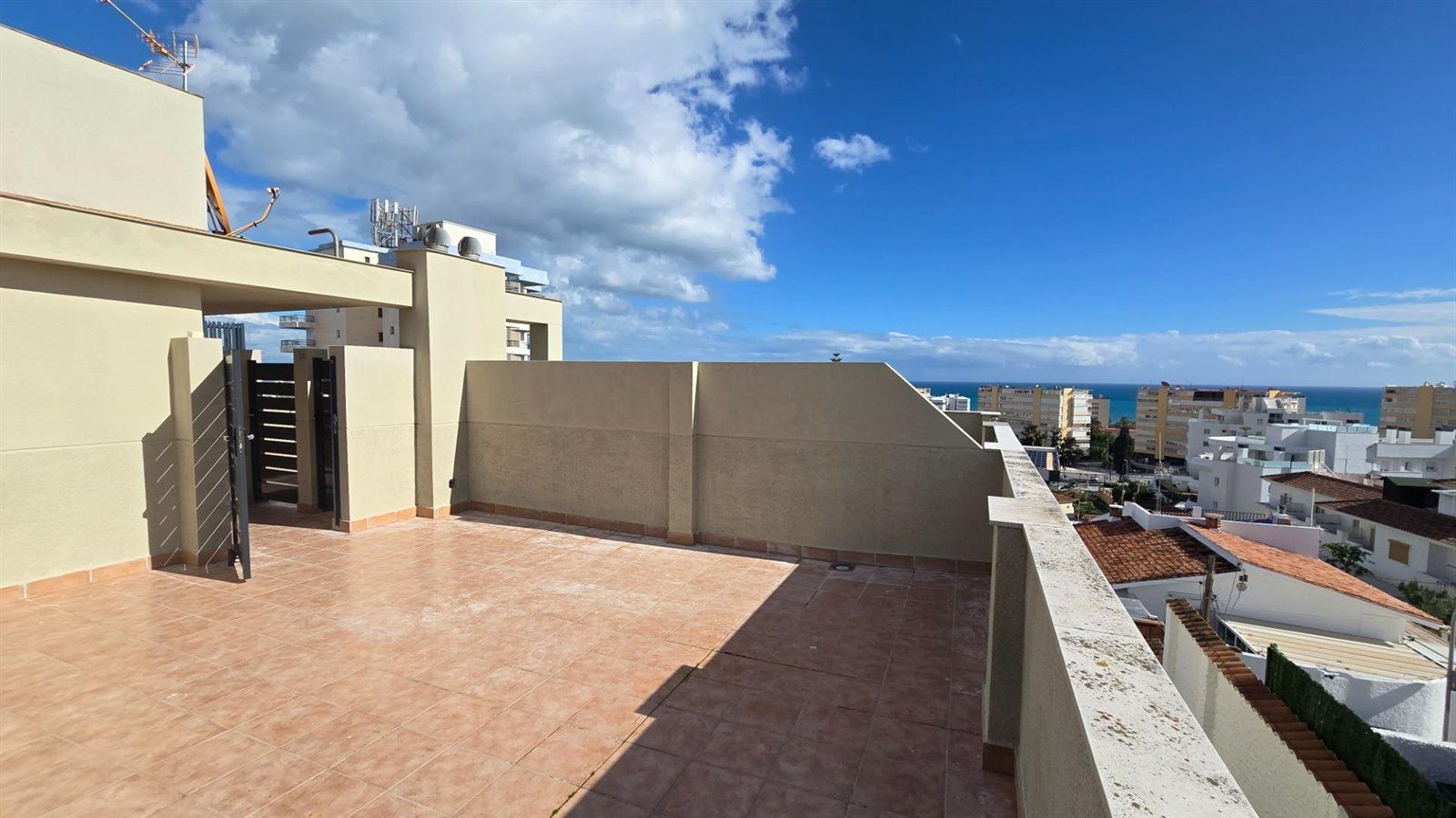 pisos en torremolinos · montemar 299000€