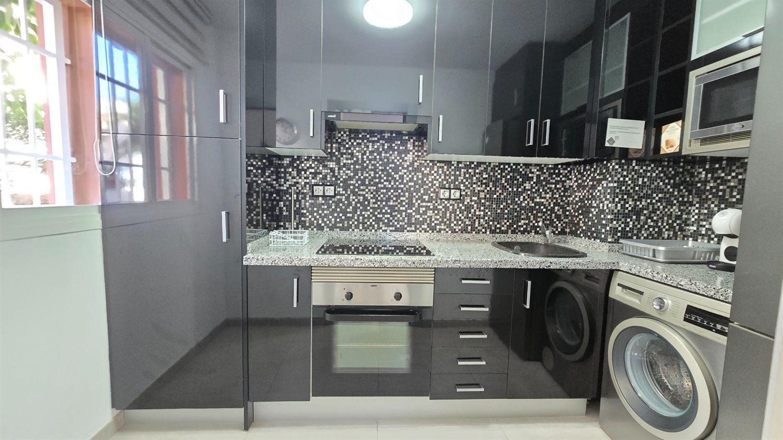 pisos en torremolinos · la-carihuela 438000€