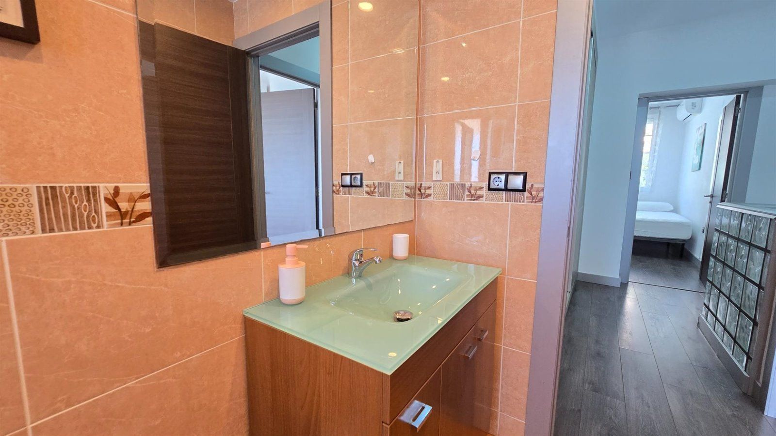 pisos en torremolinos · la-carihuela 438000€