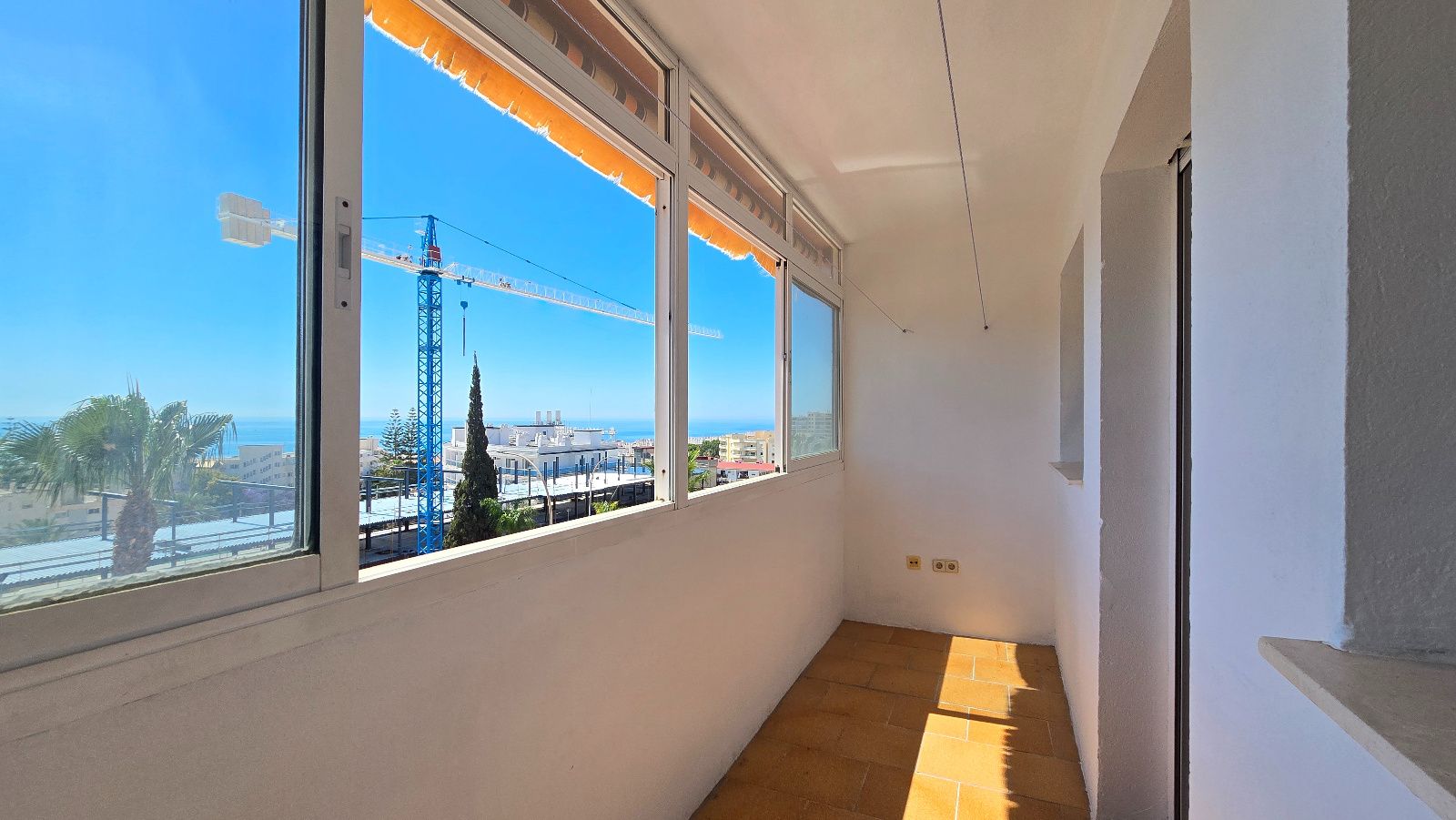 pisos en torremolinos · la-carihuela 400000€