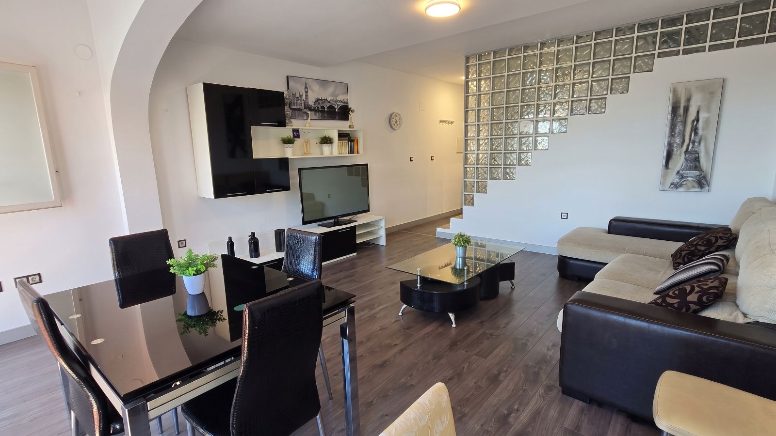 pisos en torremolinos · la-carihuela 385000€
