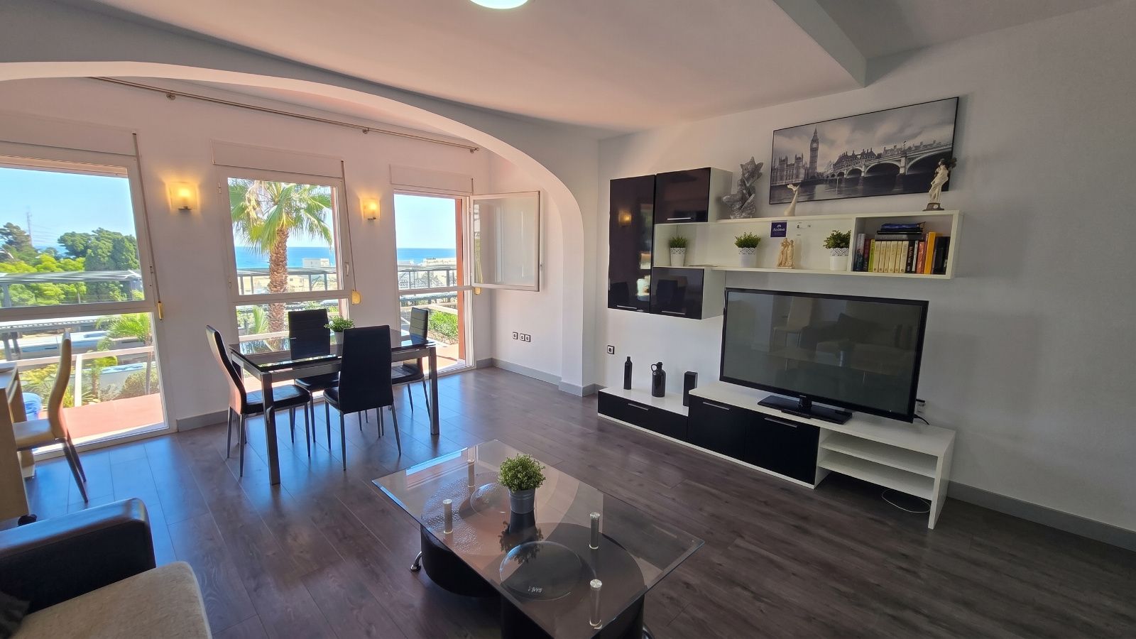 pisos en torremolinos · la-carihuela 385000€