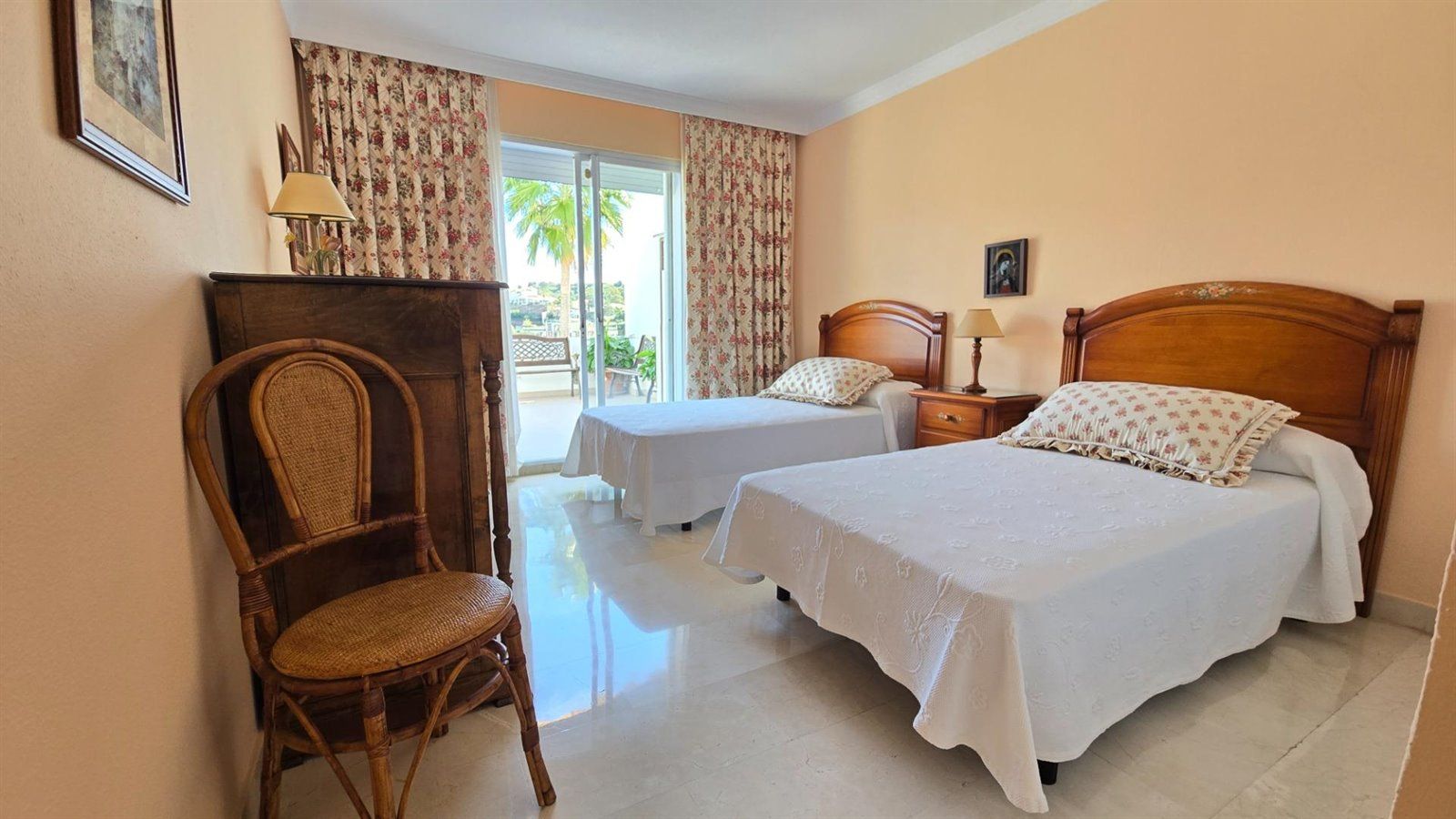 pisos en benahavis · la-quinta 610000€