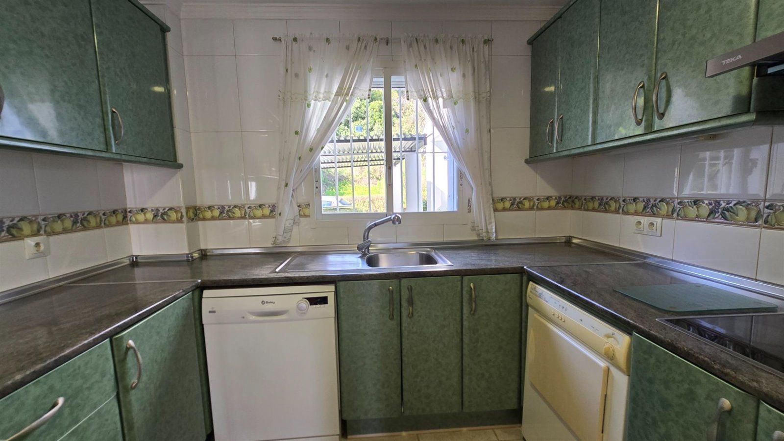 pisos en benahavis · la-quinta 610000€