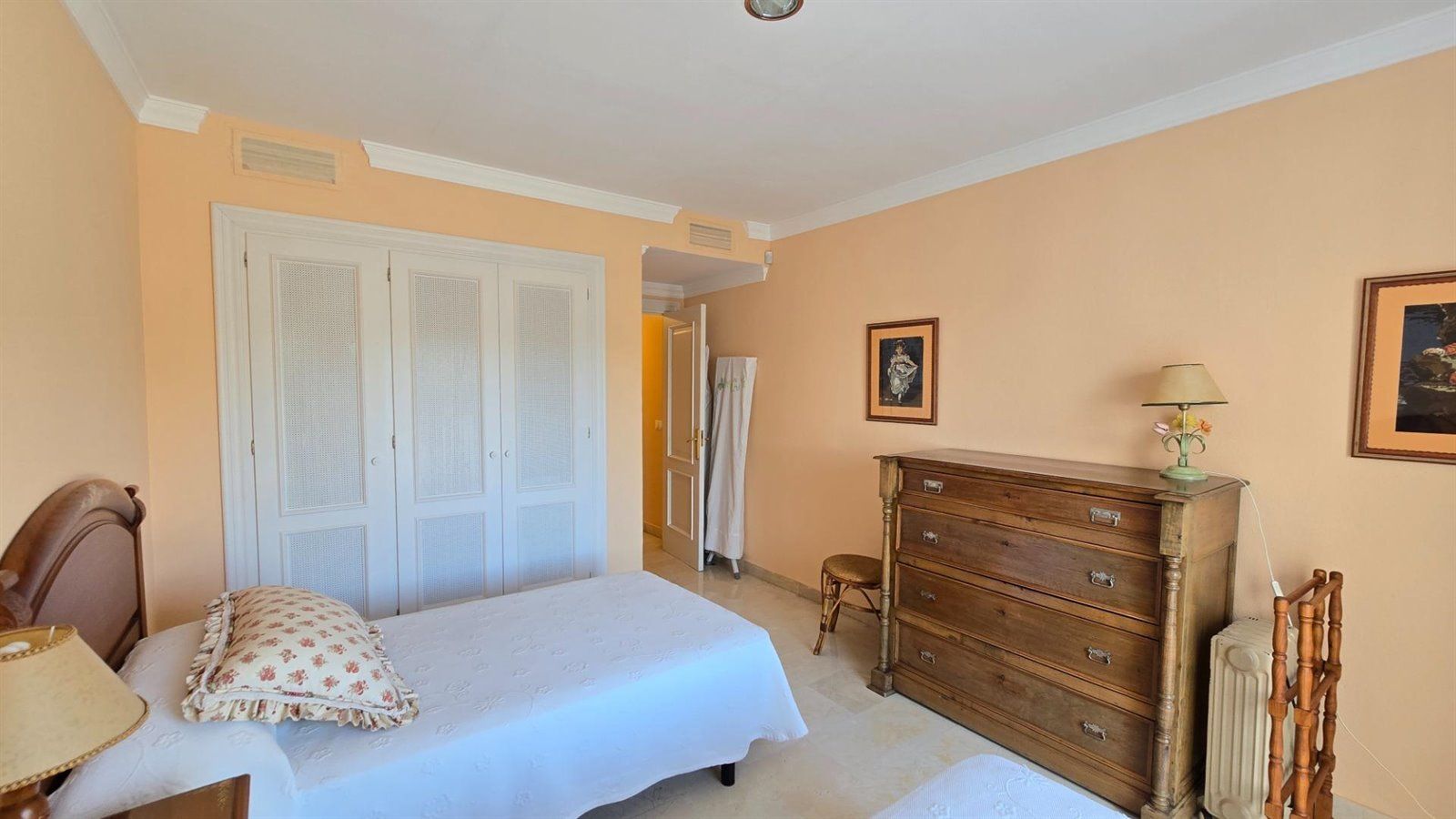 pisos en benahavis · la-quinta 610000€