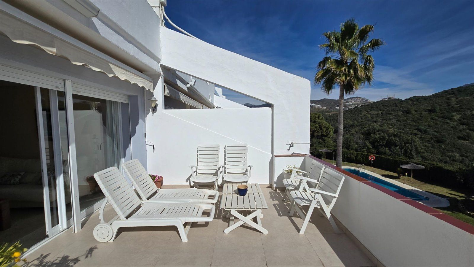 pisos en benahavis · la-quinta 610000€