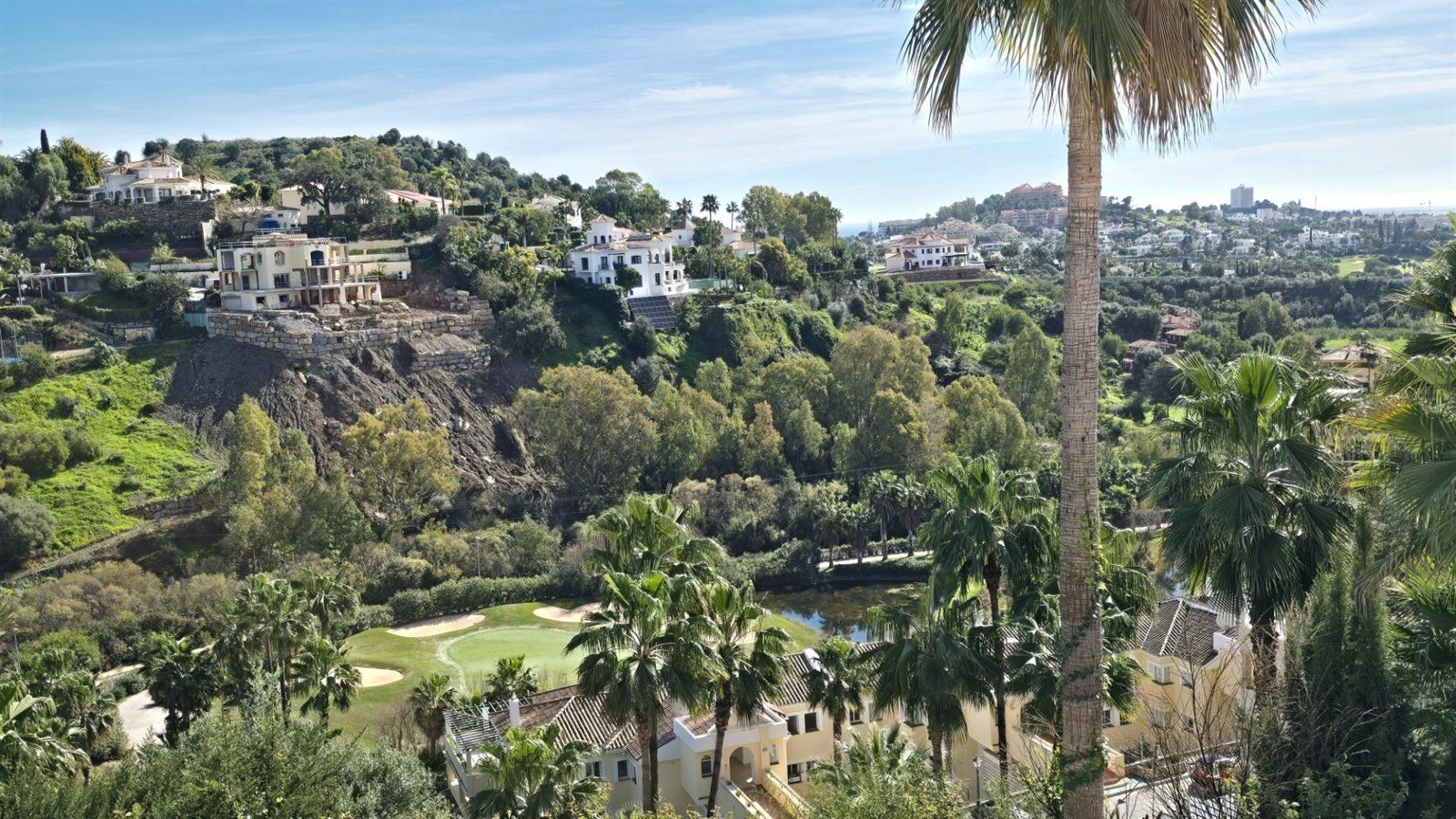 pisos en benahavis · la-quinta 610000€