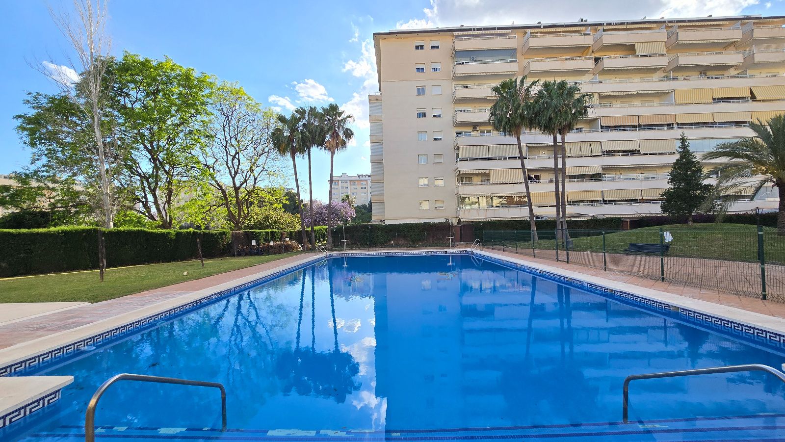 pisos en benalmadena · arroyo-de-la-miel 370000€