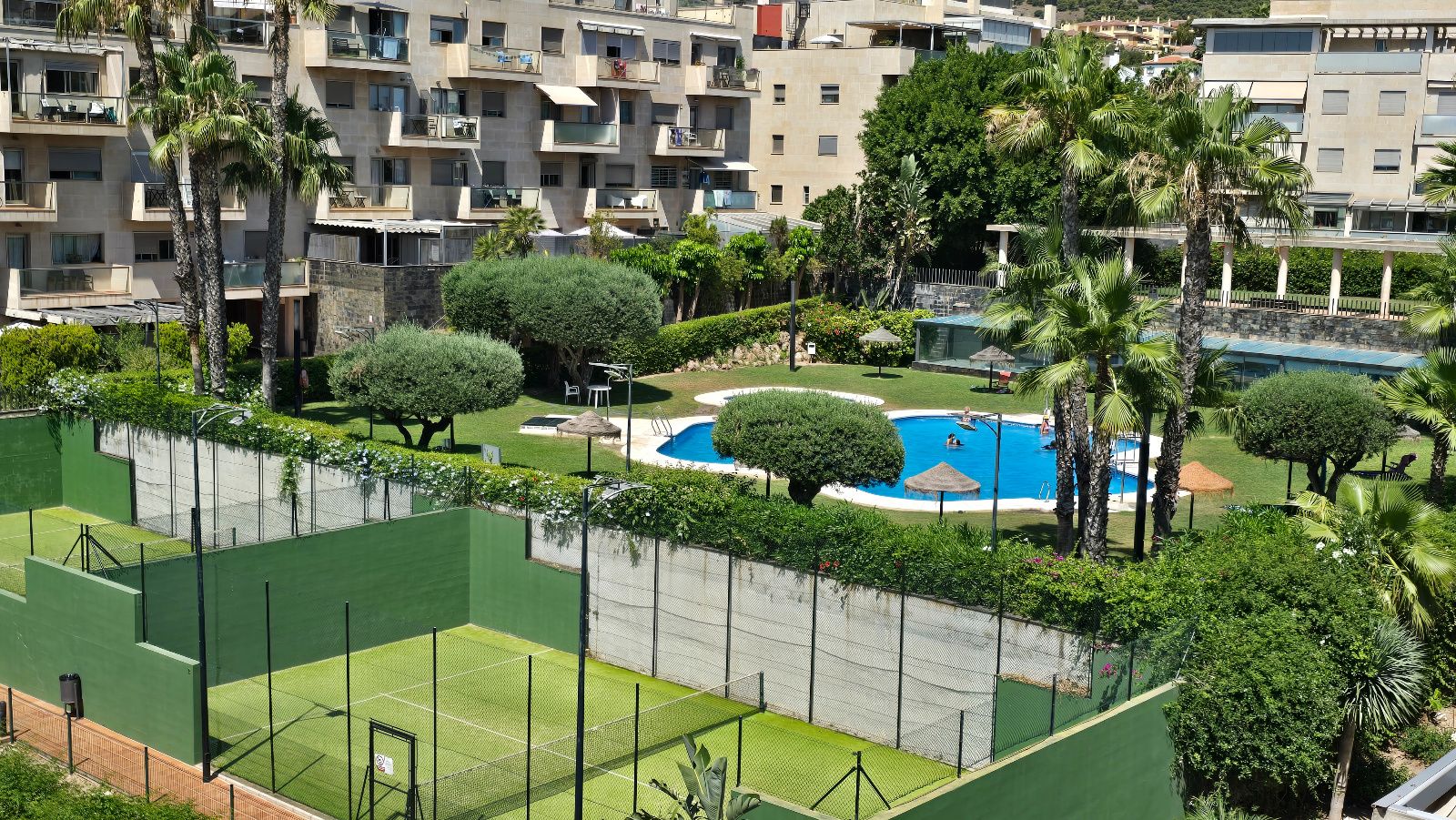 pisos en torremolinos ·  540000€