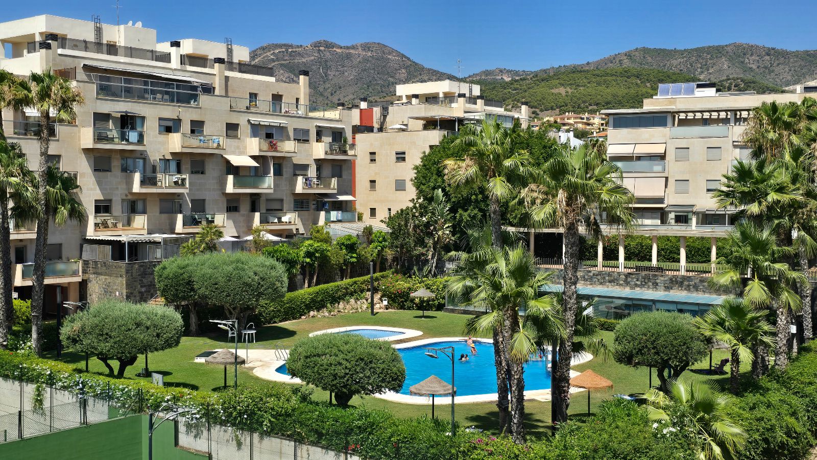 pisos en torremolinos ·  540000€