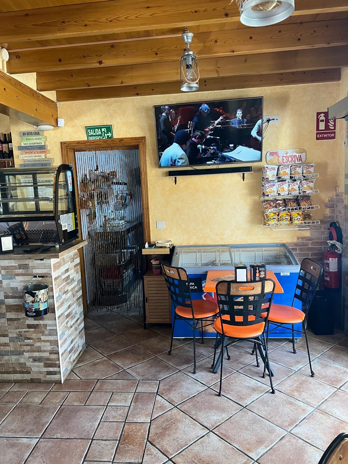 locales-comerciales en oliva ·  350000€