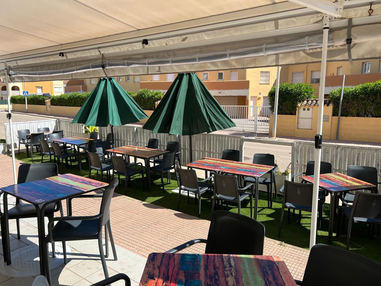 locales-comerciales en oliva ·  350000€