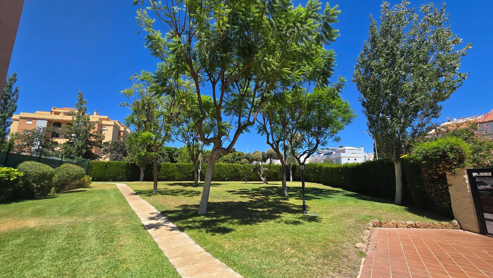 pisos en torremolinos · el-pinillo 360000€