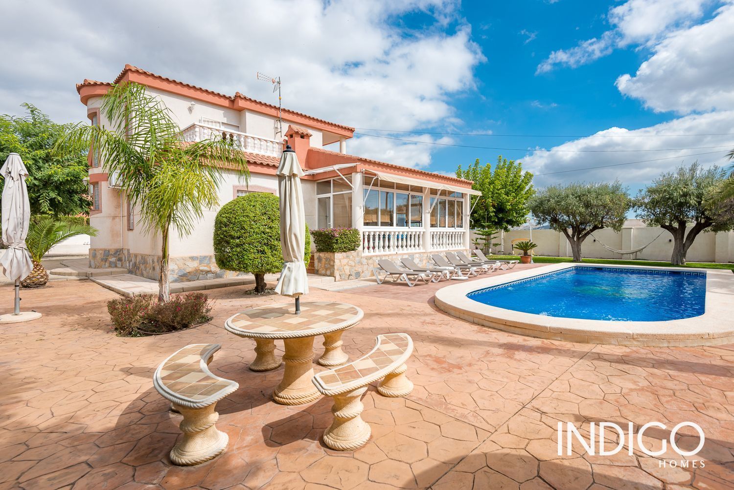Villa te koop Mutxamel, Alicante. Ref: 1704. Indigo Homes