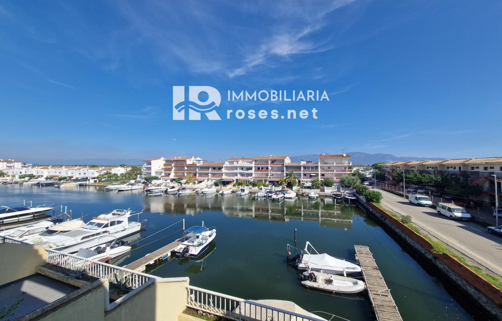 Flat - Apartment for sale Empuriabrava, Girona. Ref: 3626. Immo roses.net