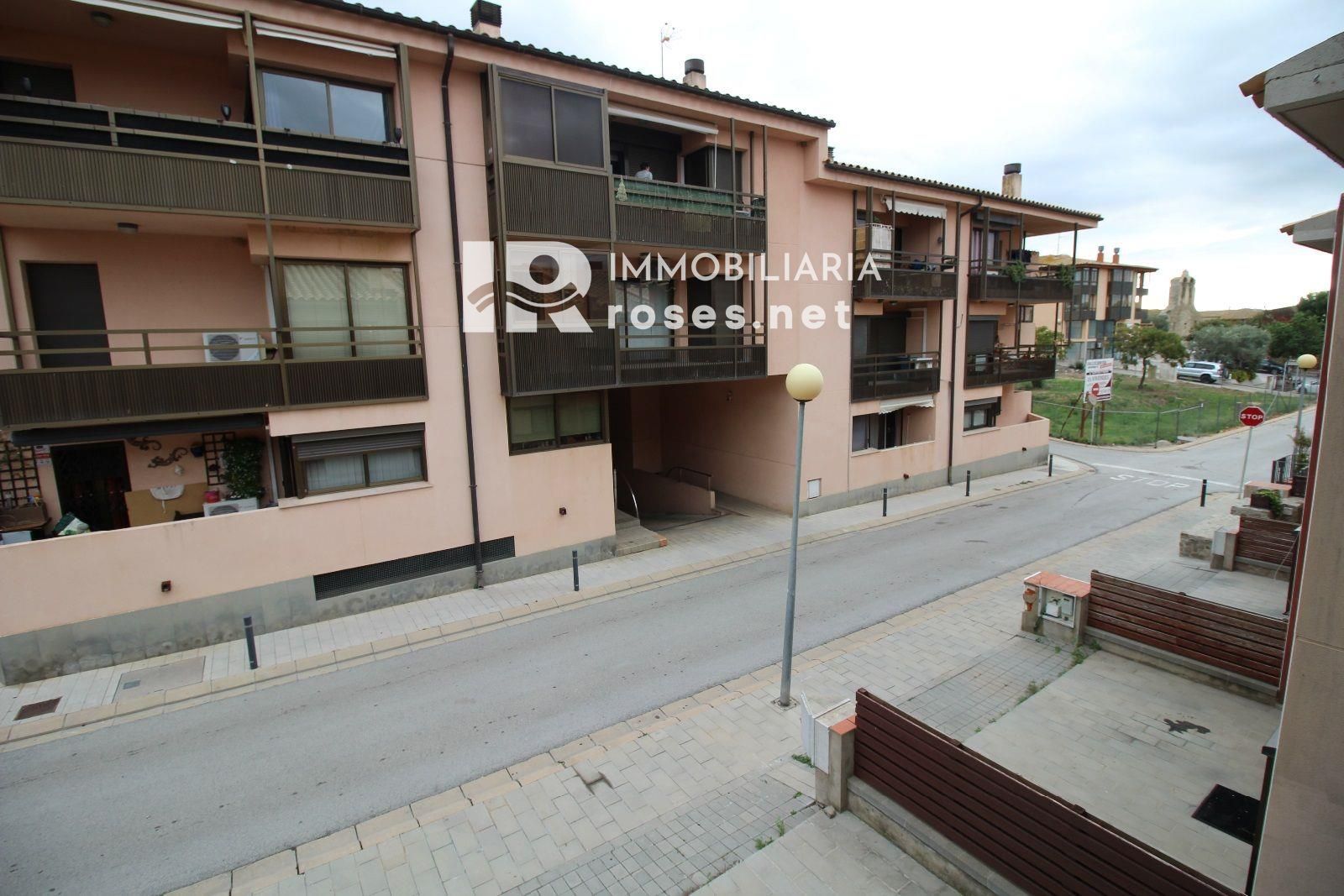 Garaje en venta Palau-Saverdera, Girona. Ref: 3642. Immo roses.net