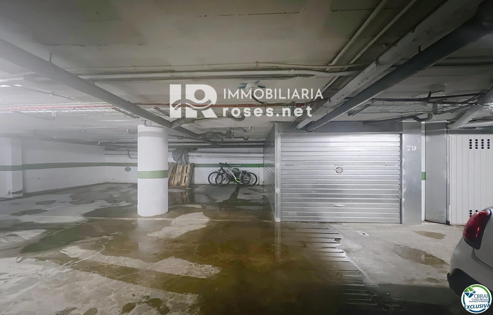 Garage en vente Empuriabrava, Girona. Ref: 3655. Immo roses.net