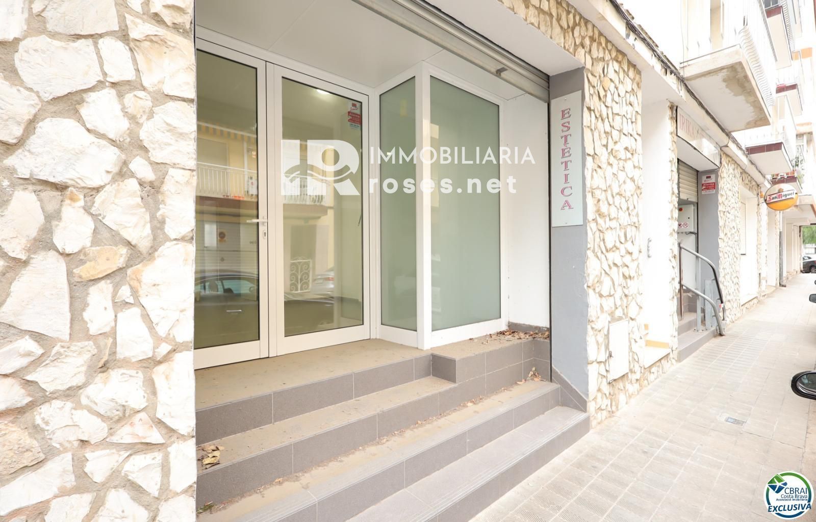 Locaux en vente Roses, Girona. Ref: 3663. Immo roses.net