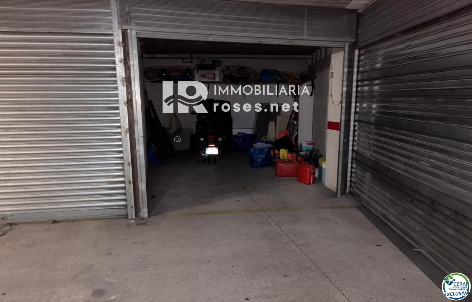 Garaje en venta Roses, Girona. Ref: 3725. Immo roses.net