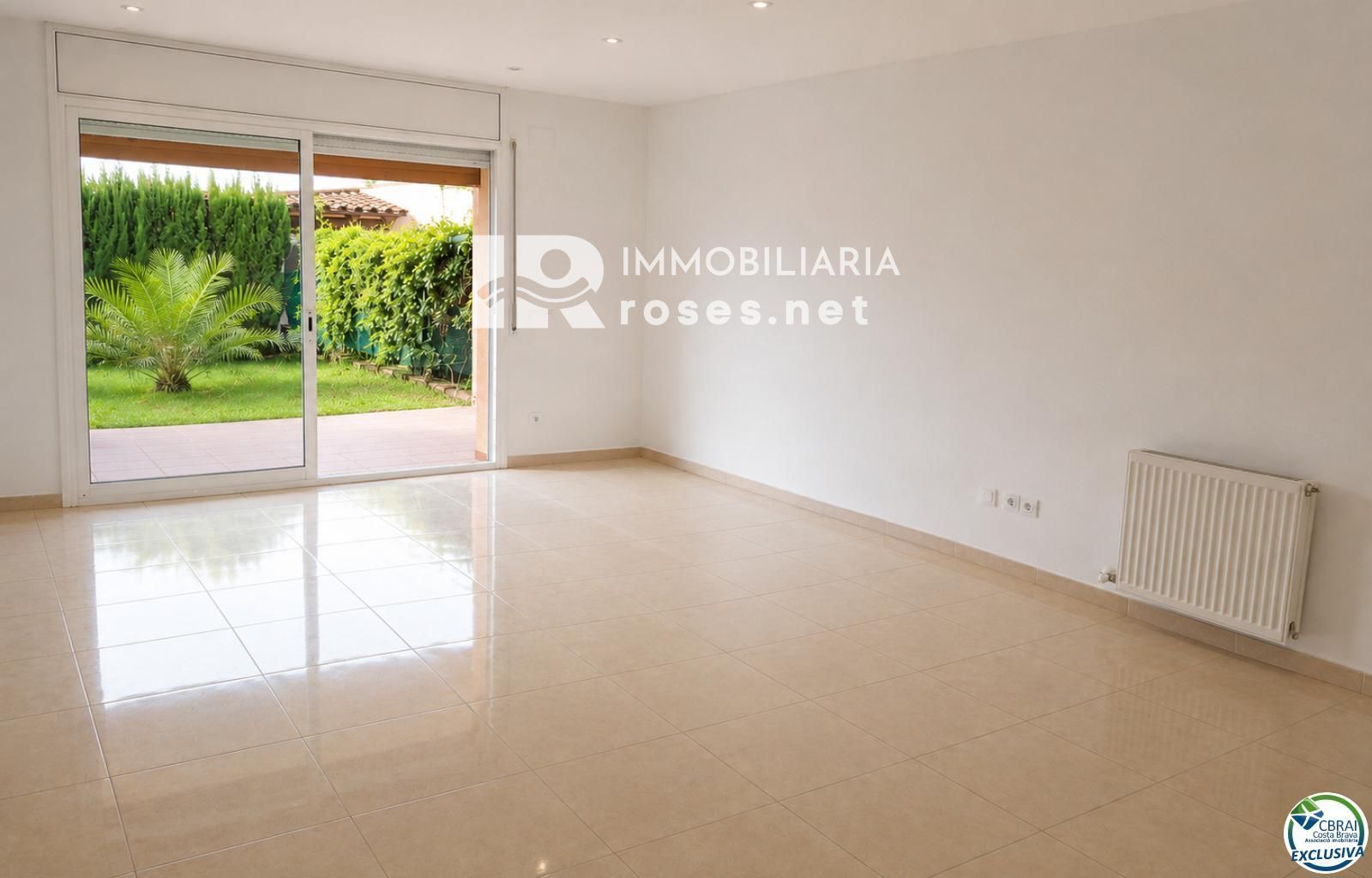 Casa en venta Empuriabrava, Girona. Ref: 3877. Immo roses.net